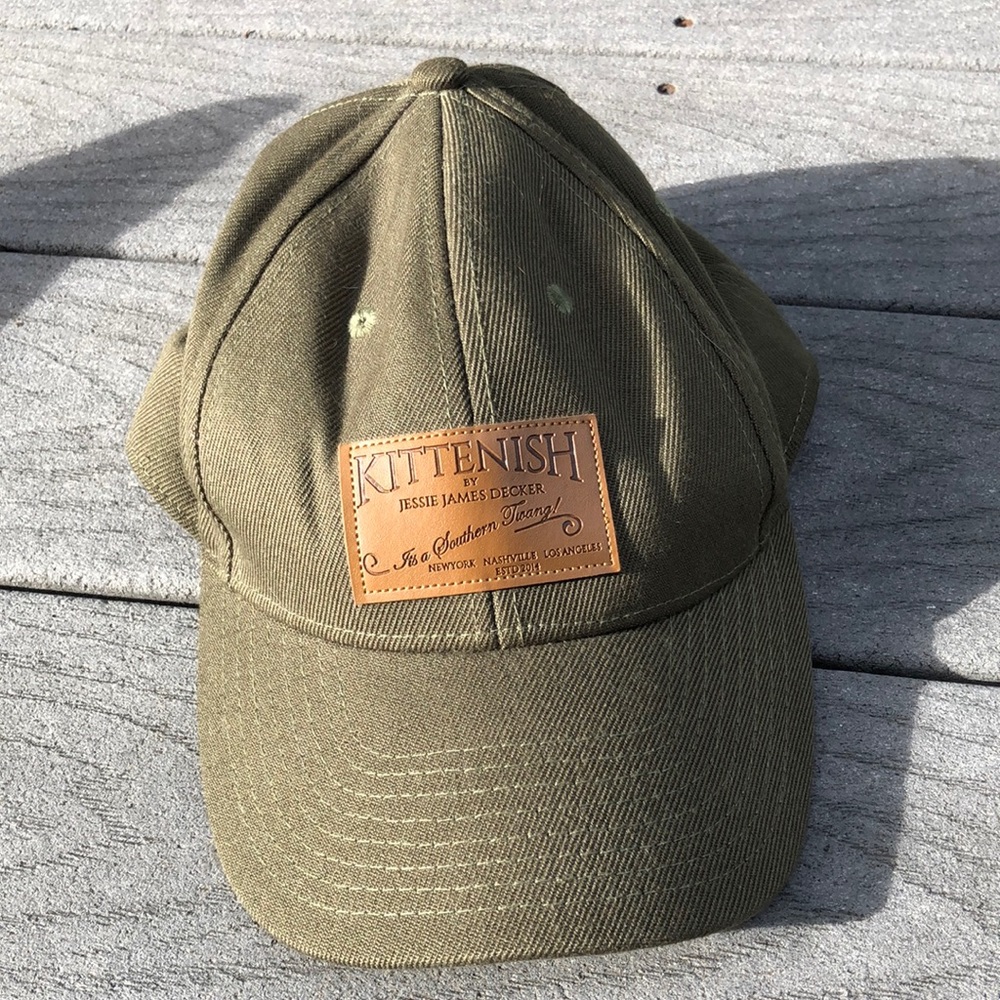 Kittenish Olive Green Baseball Cap/like new